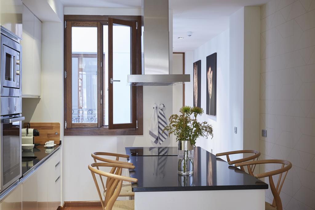 60 Balconies Design Madri Quarto foto