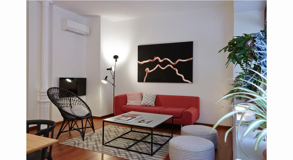 60 Balconies Design Madri Exterior foto
